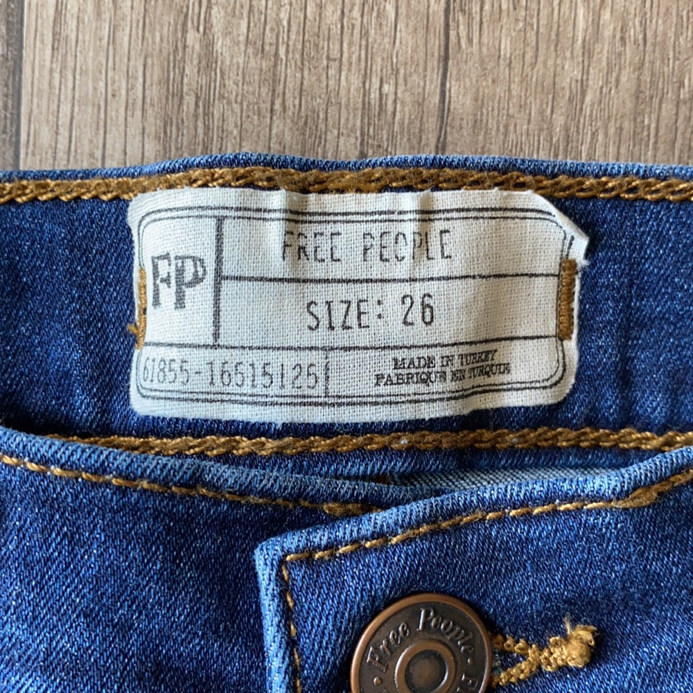 Free people blue jeans size 26 - Picture 5 of 11